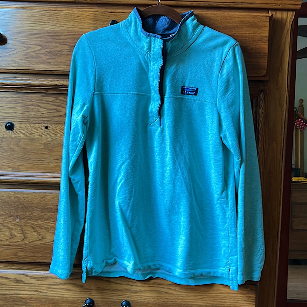 L.L. bean Women’s Size Medium Mint Green Quarter Button Pullover with Chambray